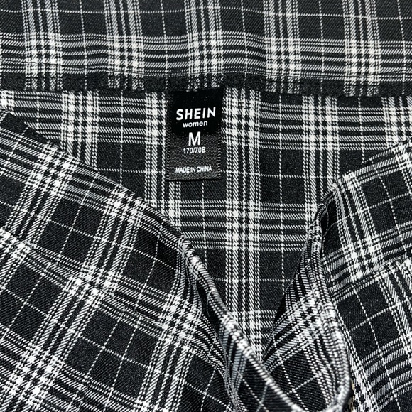 black and white skirt - Picture 2 of 2